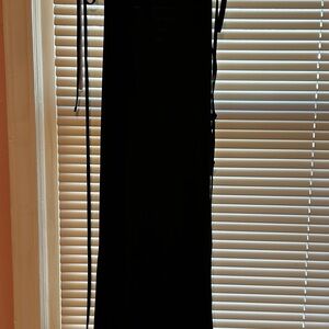 Women's Black Maxi Dress - Sleek Everyday Style